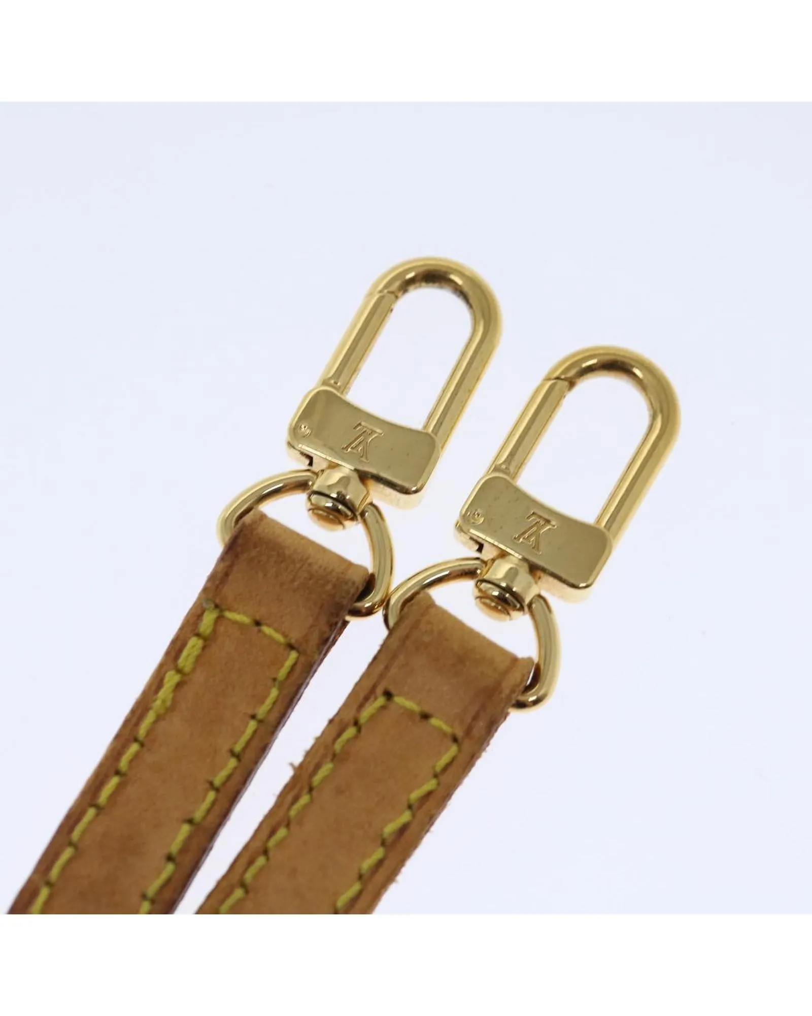 Adjustable Beige Leather Shoulder Strap - 40.2-47.2 by Louis Vuitton