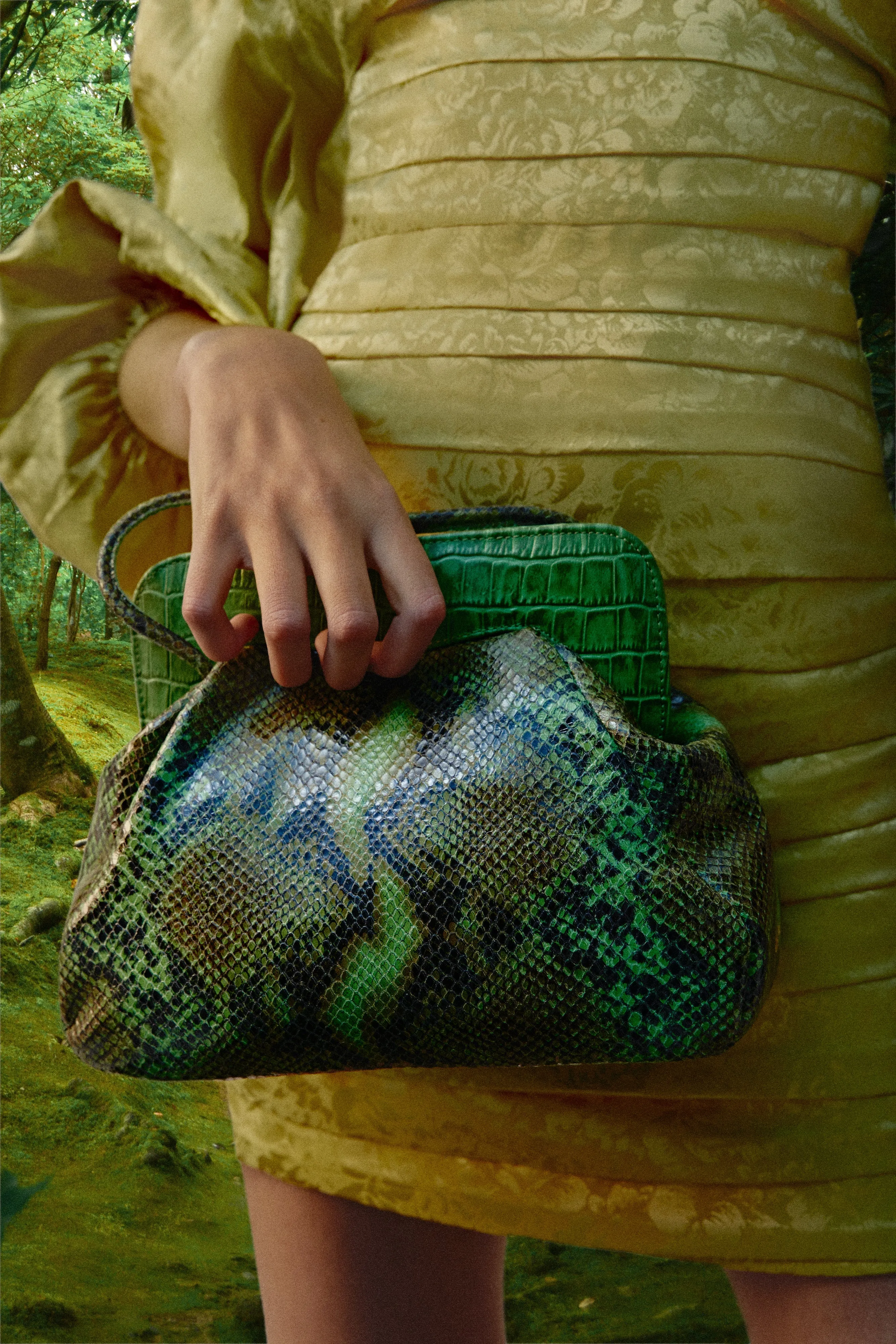 Constanza Clutch | Green Snakeskin Print