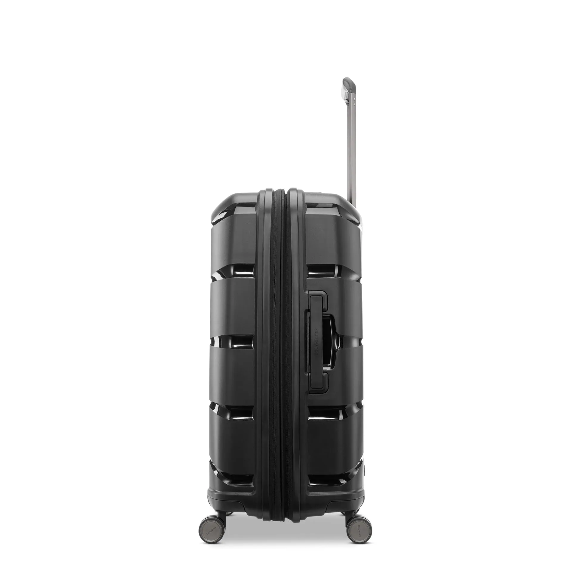 Outline Pro Hardside 27" Luggage