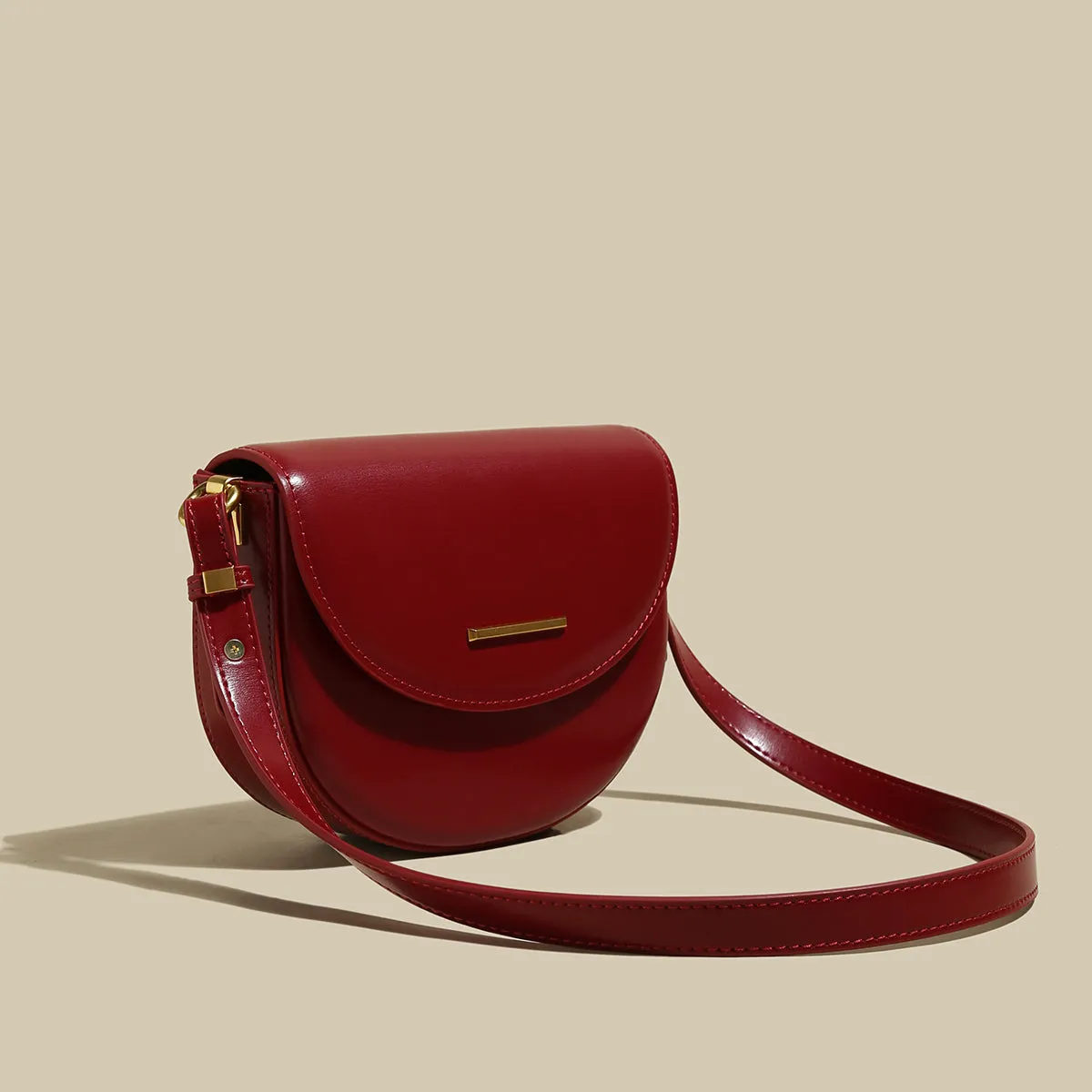 Soho Bar Leather Saddle Shoulder Bag