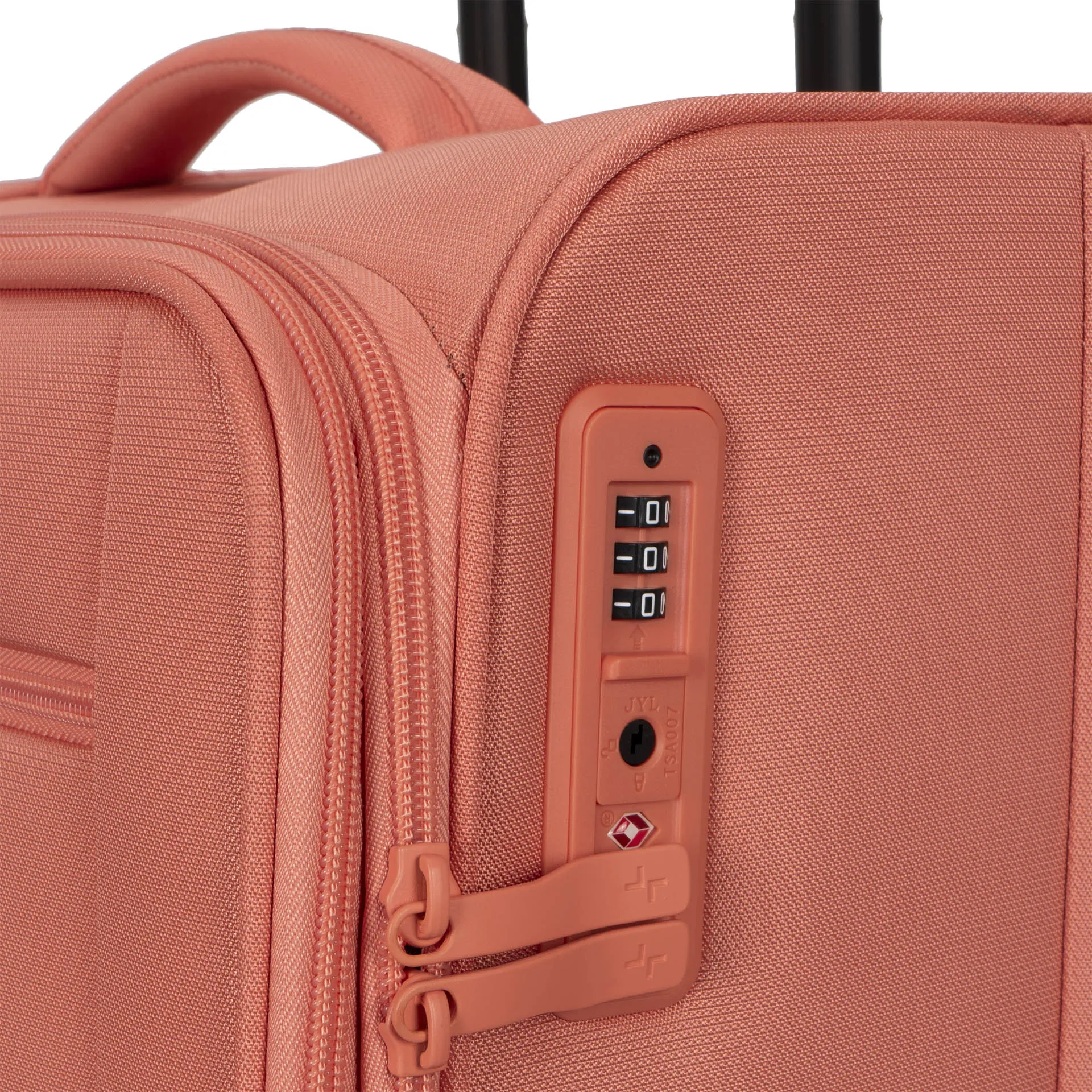 Verona Softside 26.5" Luggage